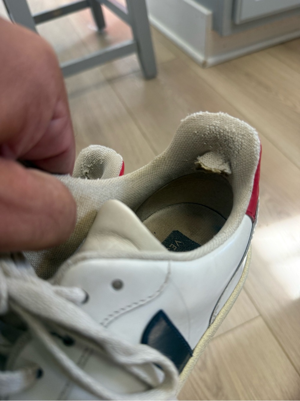 VEJA V-10 LEATHER WHITE NAUTICO PEKIN WOMANS SIZE 7 - Picture 10 of 10